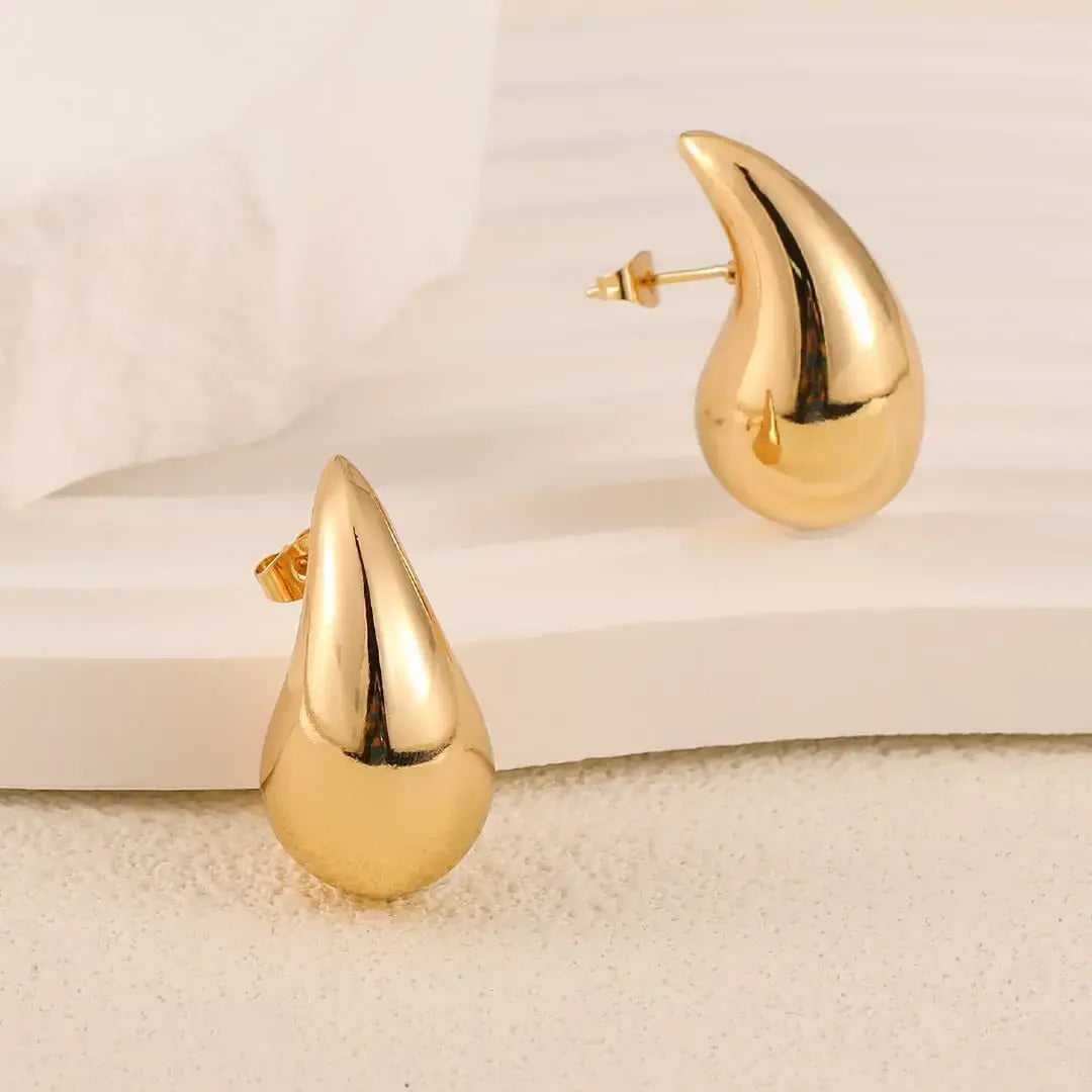 Bella Earrings in Gold